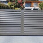 LG1 Aluminium Pedestrian Gate – Horizontal Louvre