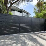 SG28 Aluminium Slat Gate