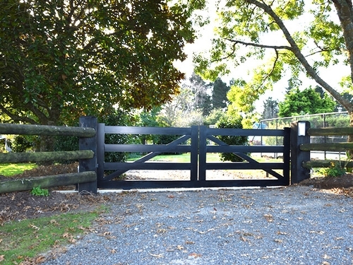 DG23 Aluminium Farm Gate